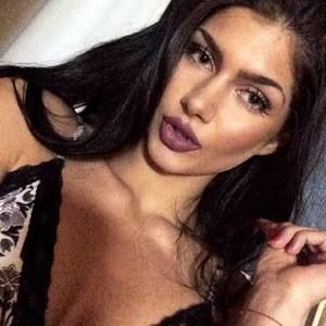 Meet your Posher, Mihaela